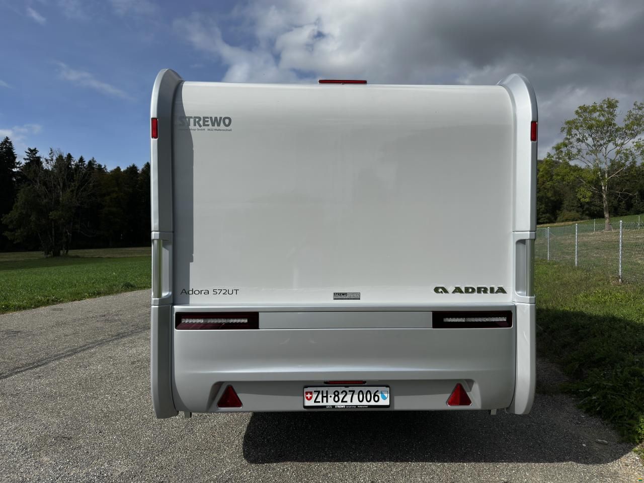 Adria Adora 572 UT Oxford Edition