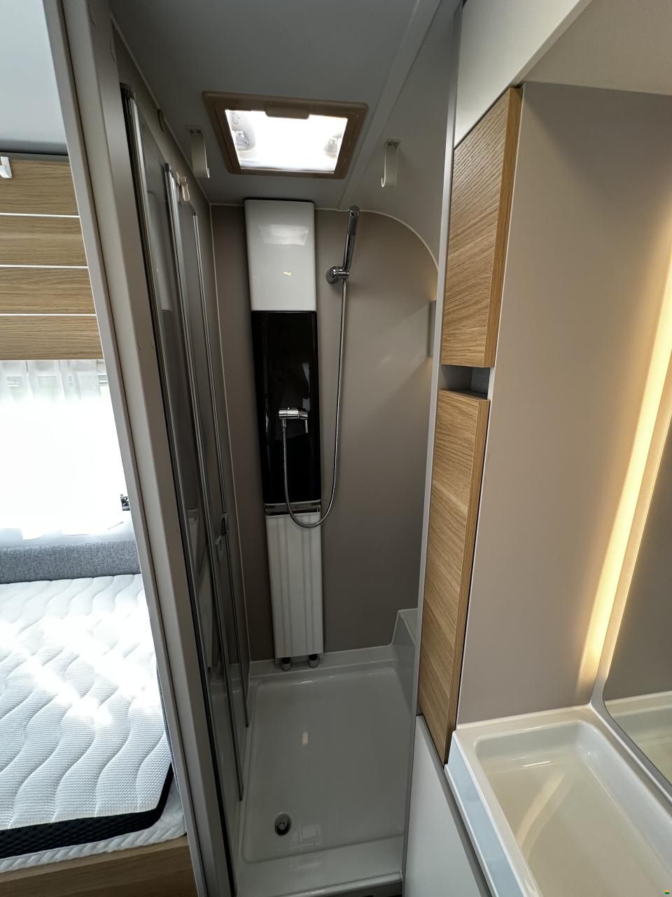Adria Adora 572 UT Oxford Edition