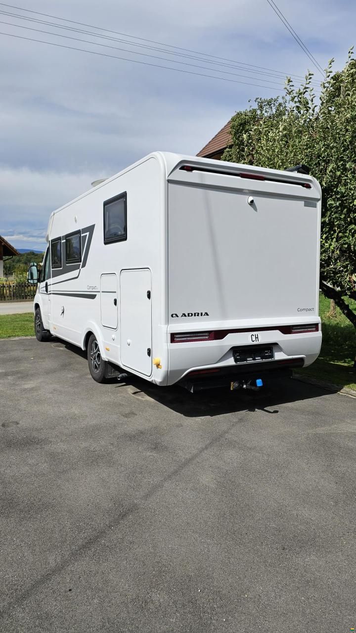 Adria Compact DL