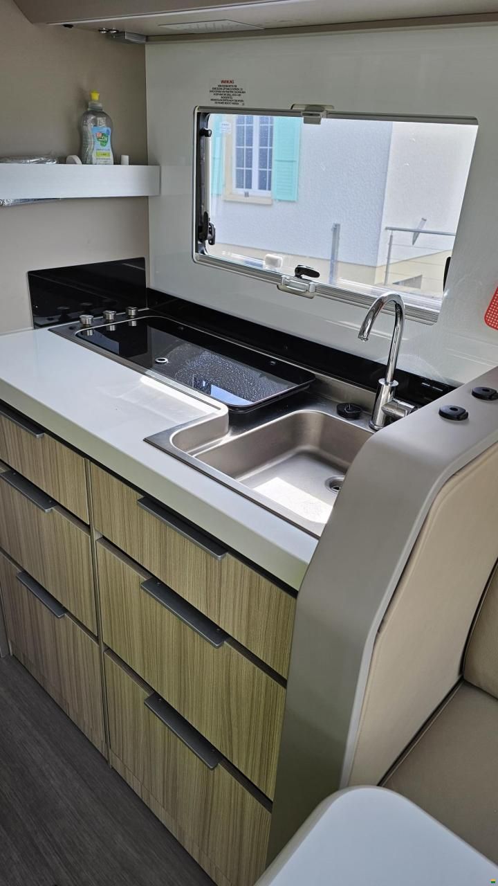 Adria Compact DL