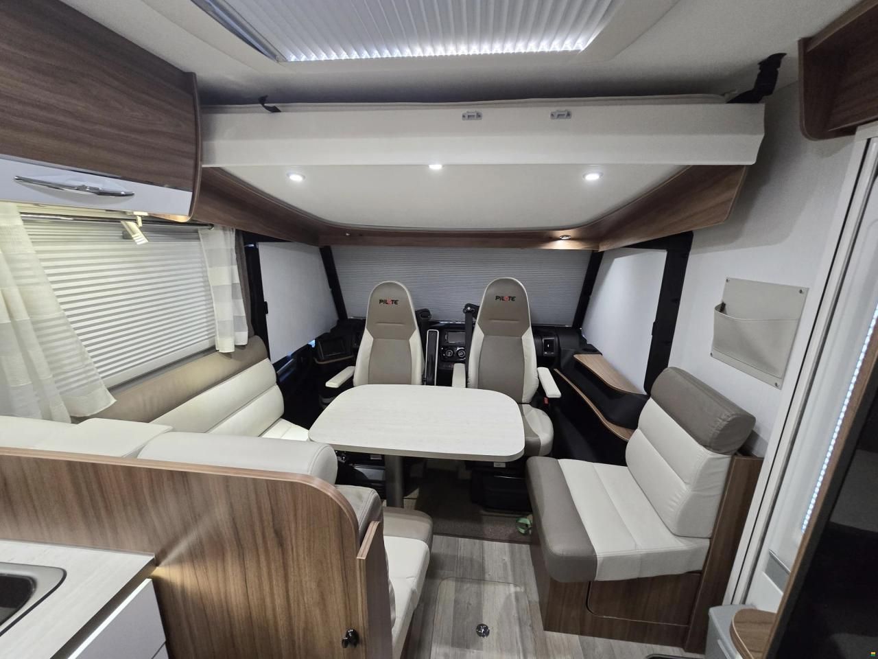 Pilote G 700 GJ ESSENTIEL 2.3 MJ150
