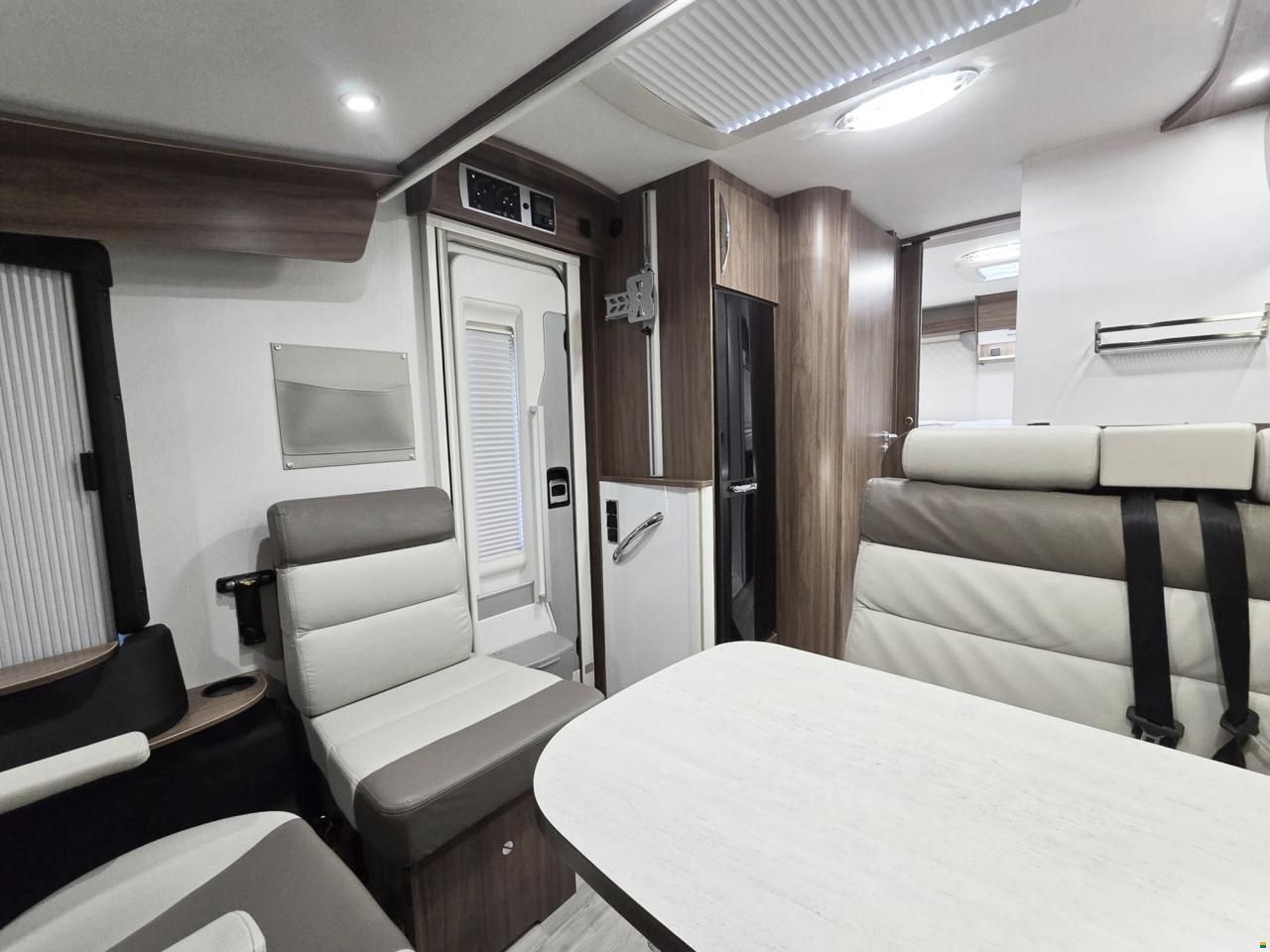 Pilote G 700 GJ ESSENTIEL 2.3 MJ150