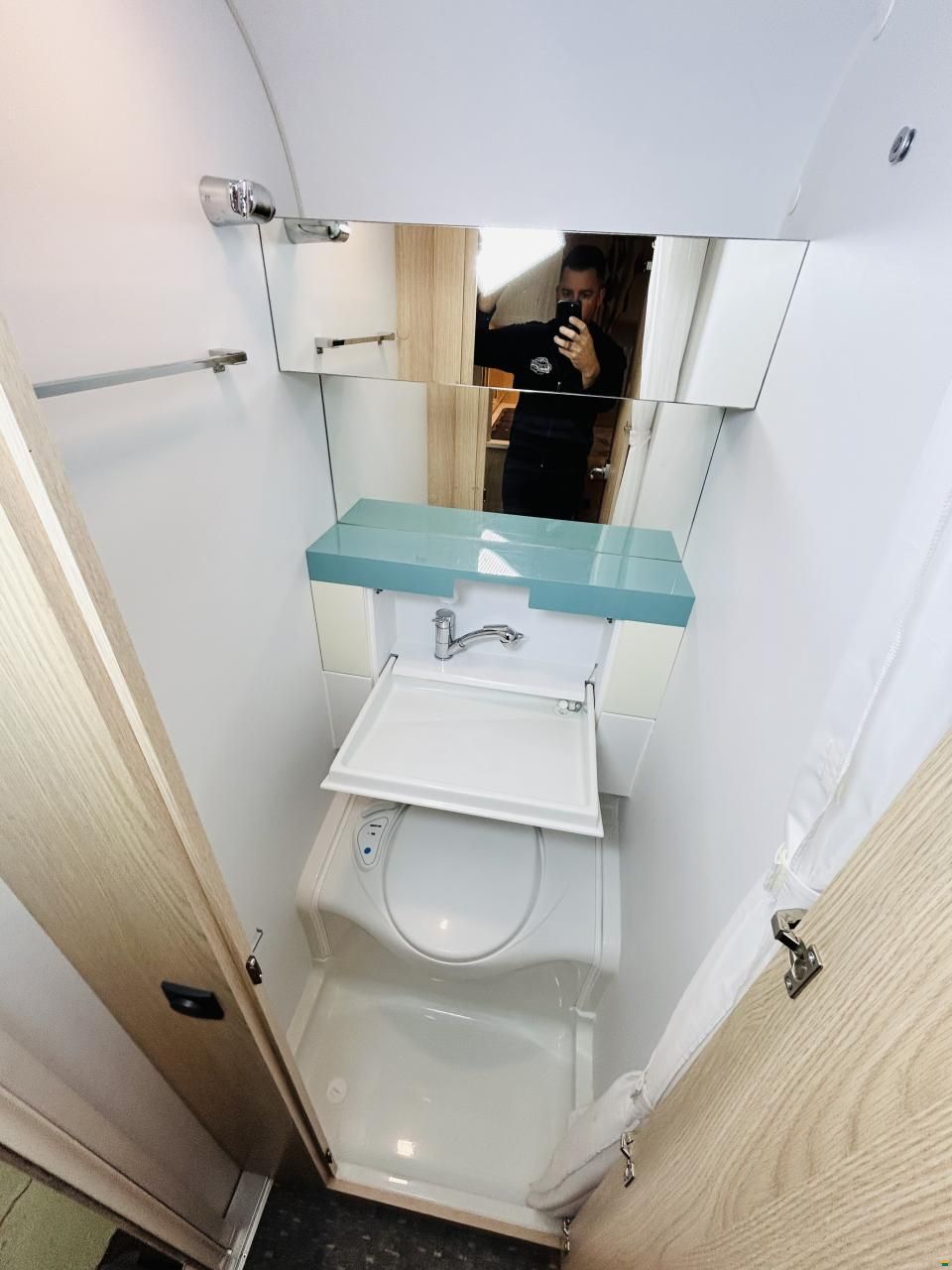 Adria Aviva 400 PS