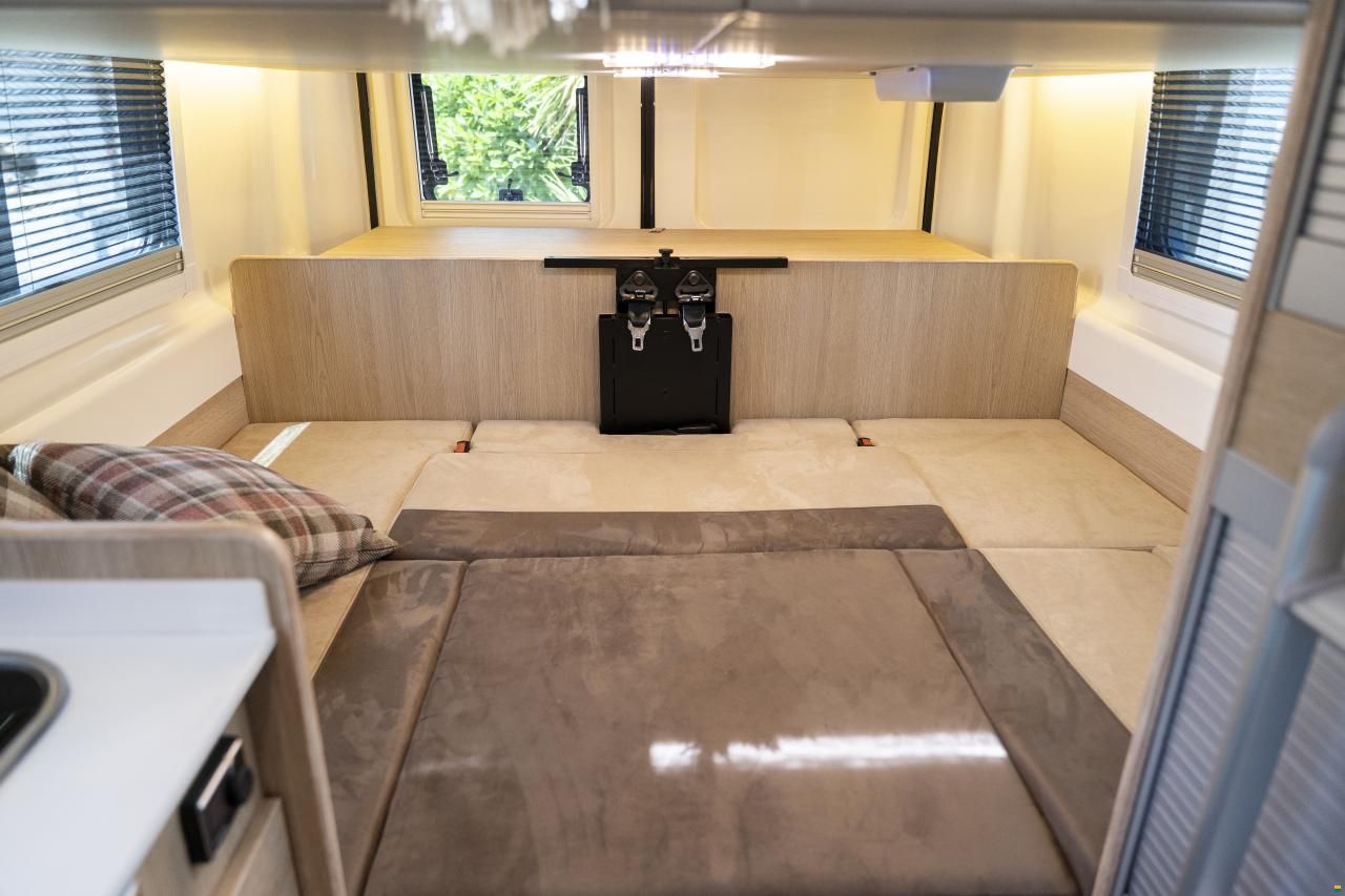 Bunkervan Montana