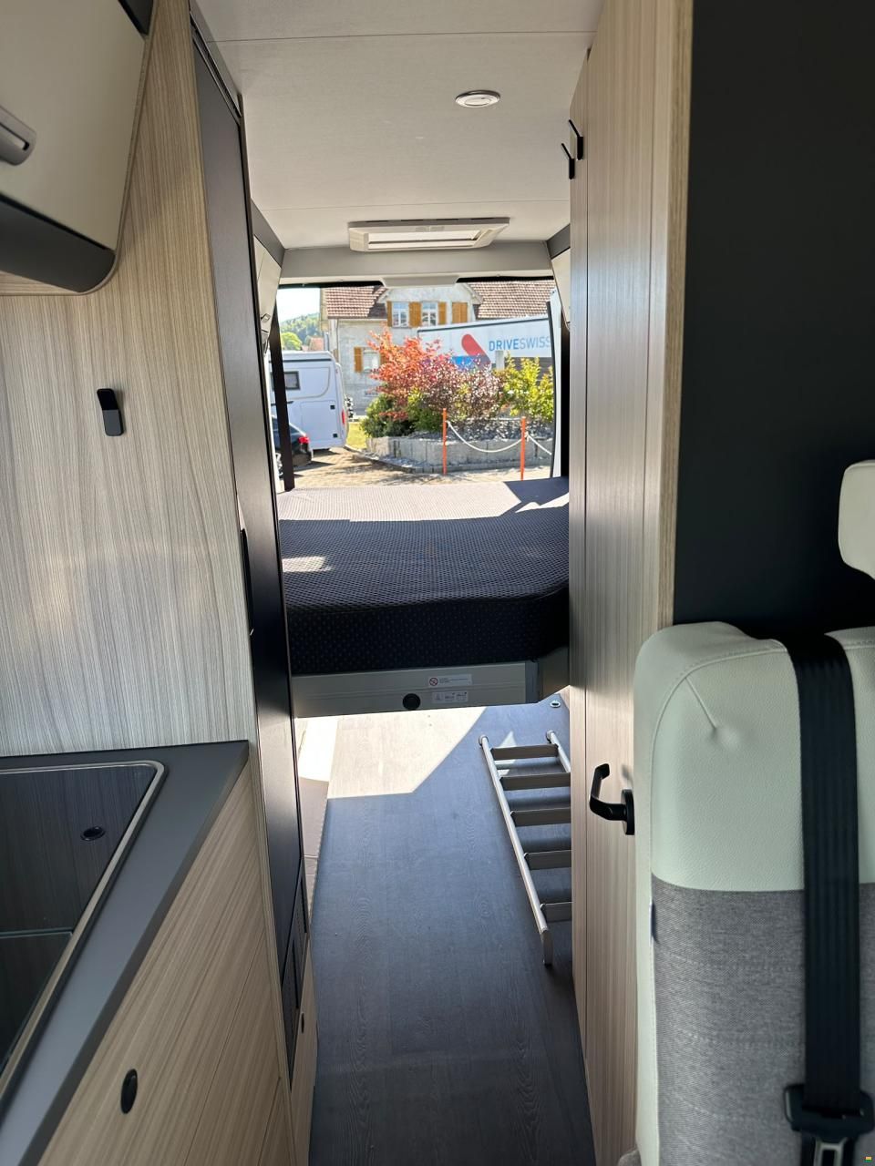 Sun Living V 65GX TP 20ED Special Edition