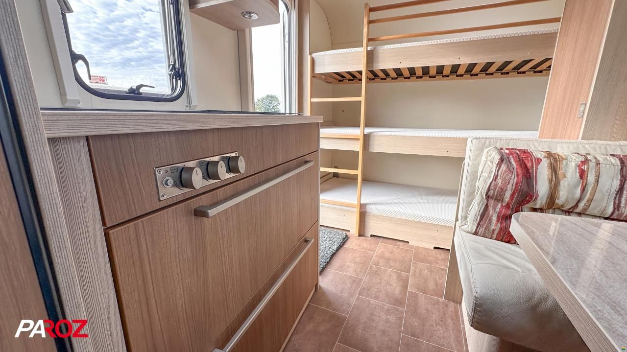 B&uuml;rstner Averso 520 TK