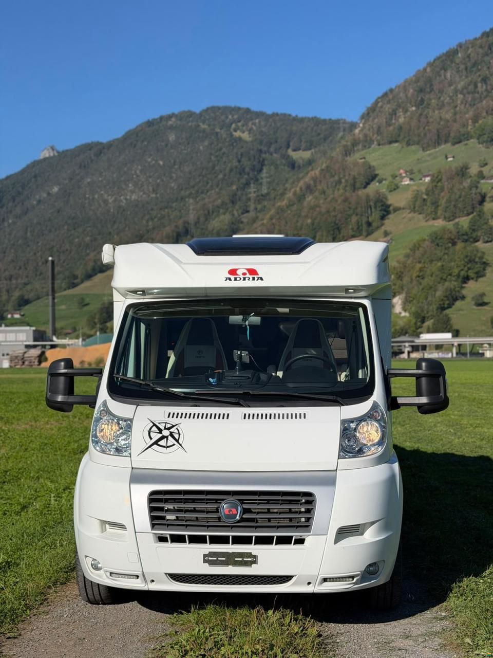 Adria Coral Plus S670 SL