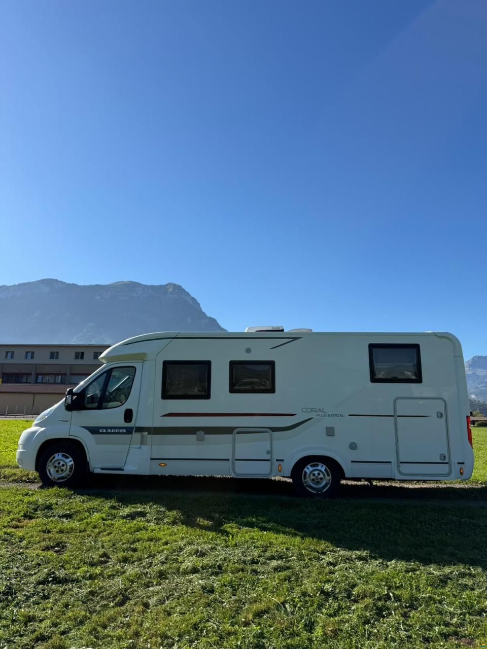 Adria Coral Plus S670 SL