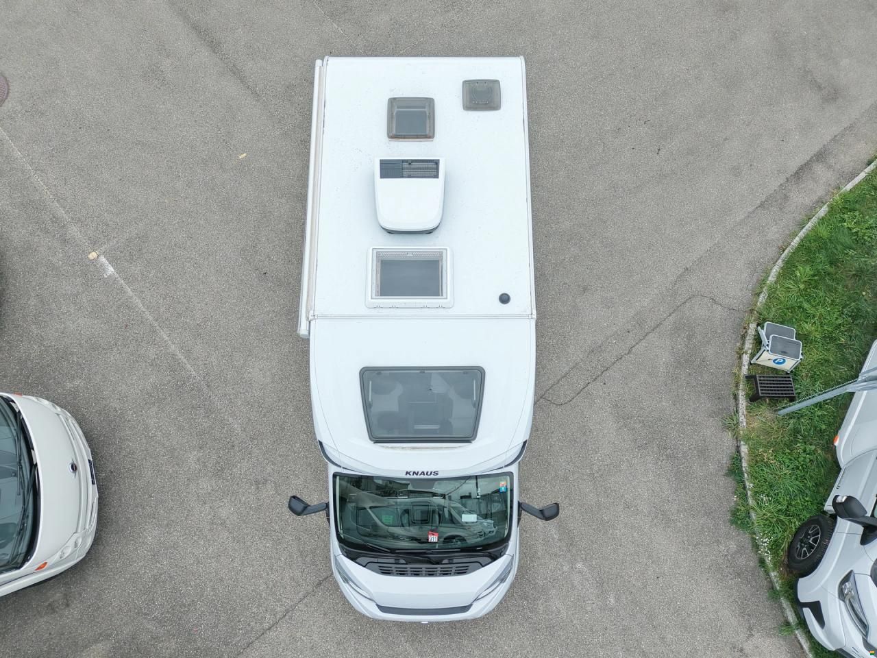 Knaus R11