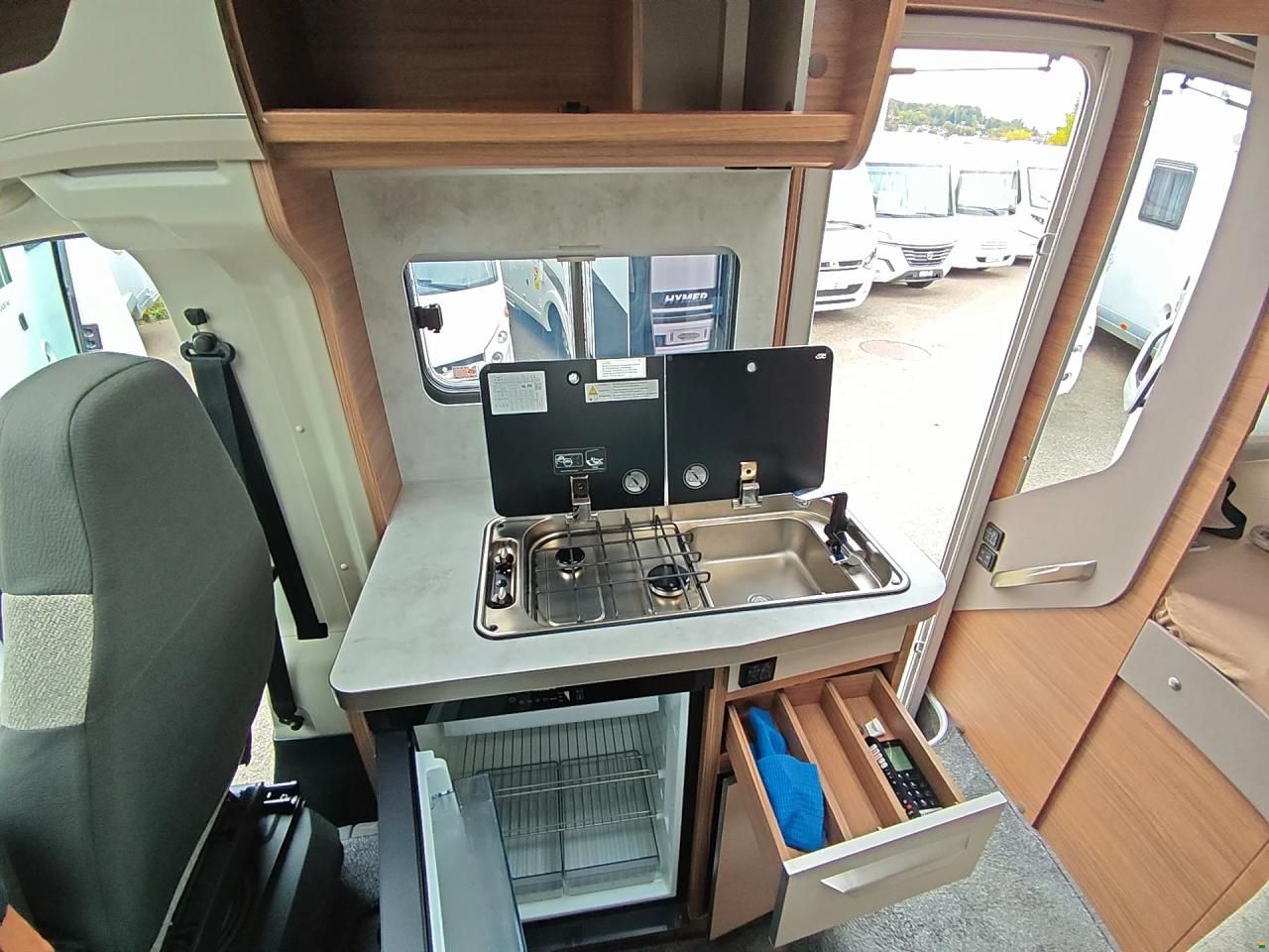 Knaus R11