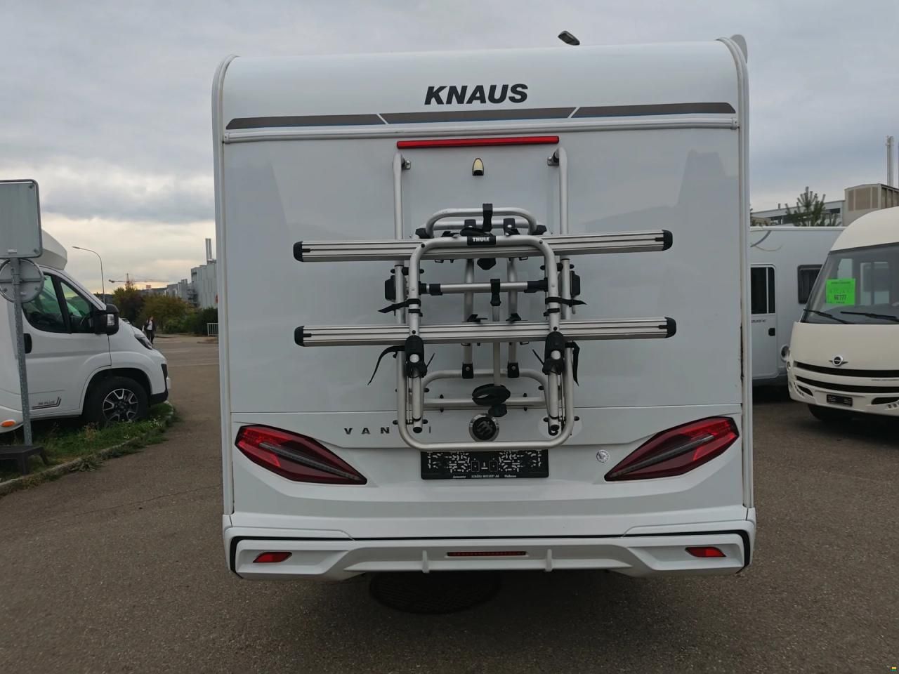 Knaus R11