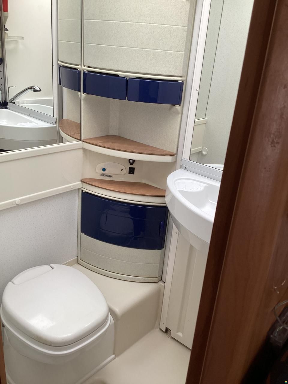 Hymer B 644