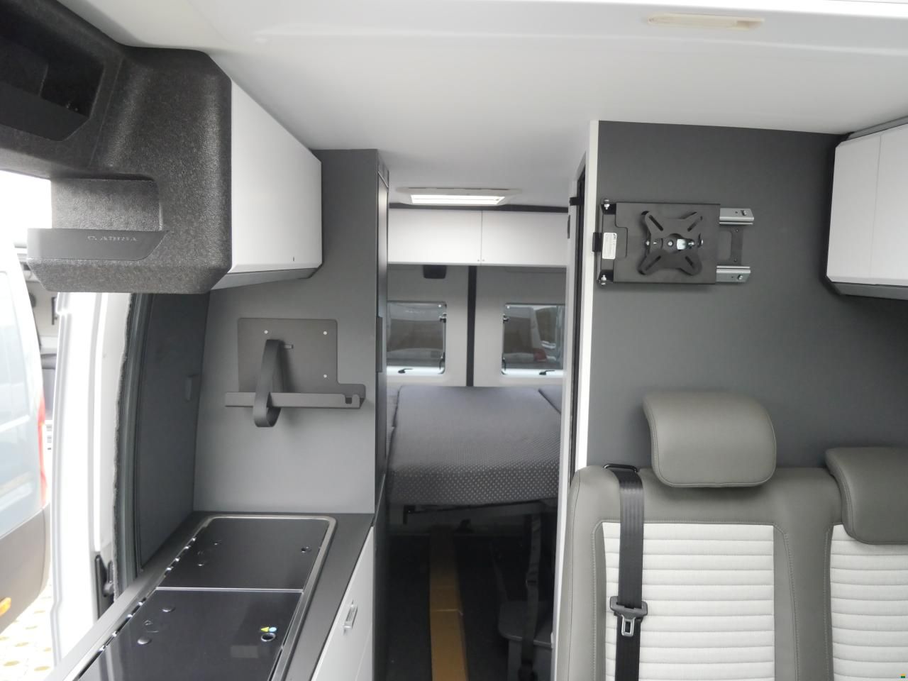 Adria Twin Supreme 600 SPB | 2027