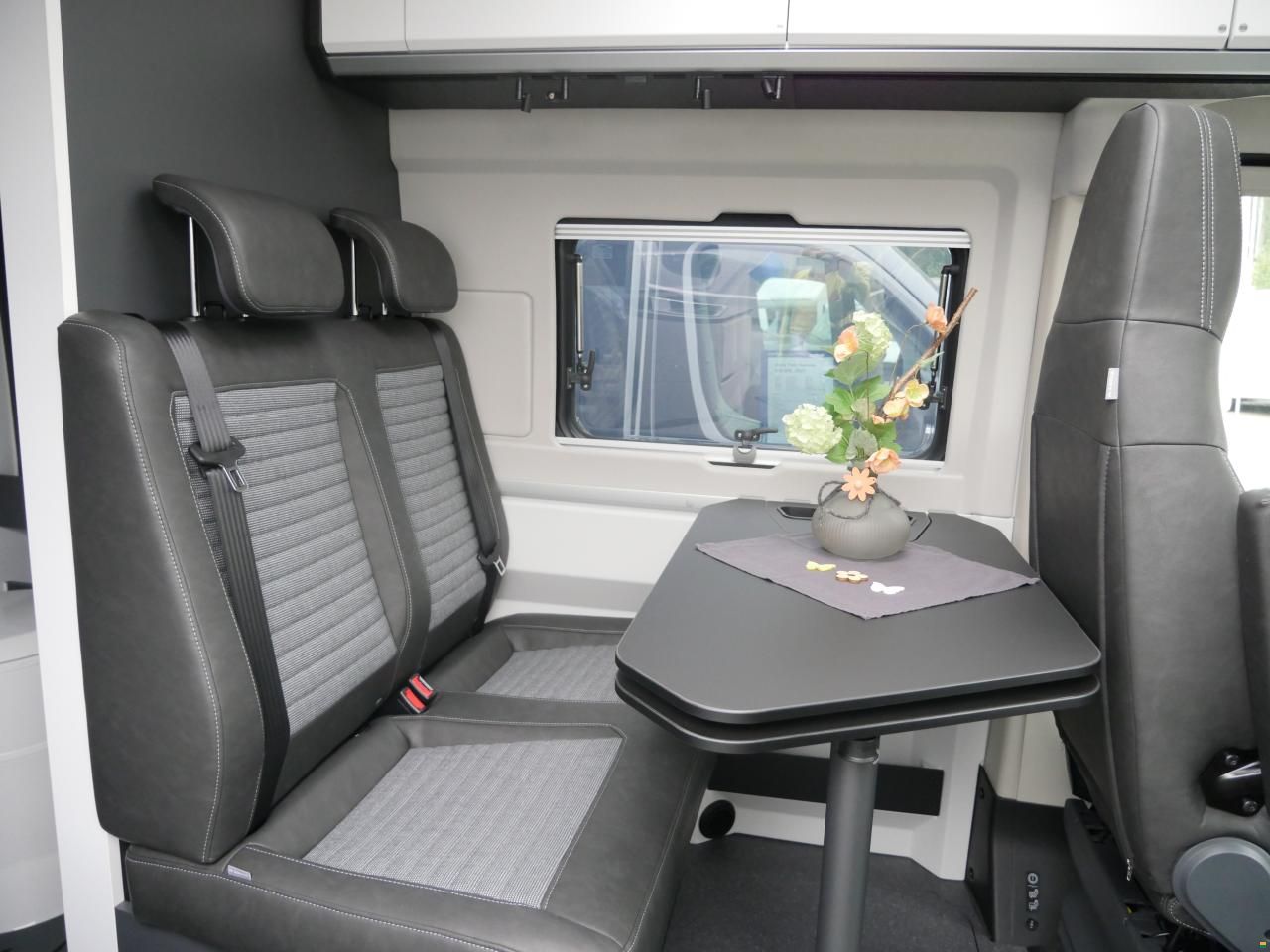 Adria Twin Supreme 640 SGX | 2027