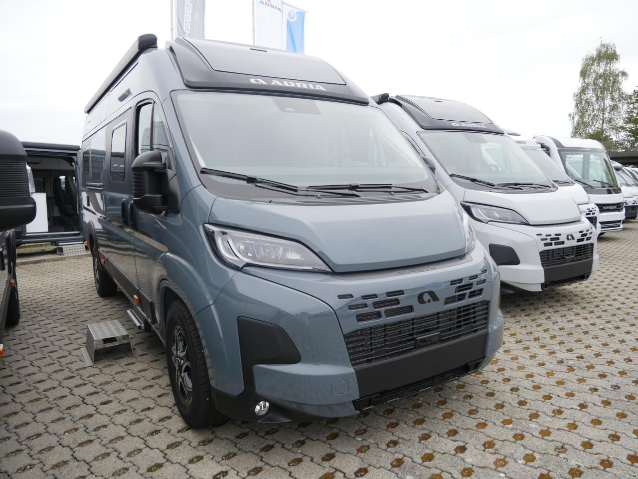 Adria Twin Supreme 640 SGX | 2027