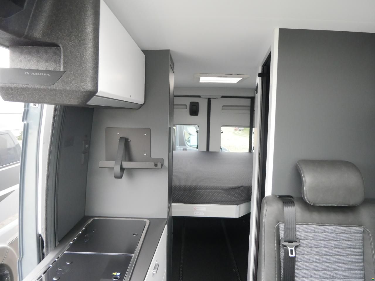 Adria Twin Supreme 640 SGX | 2027