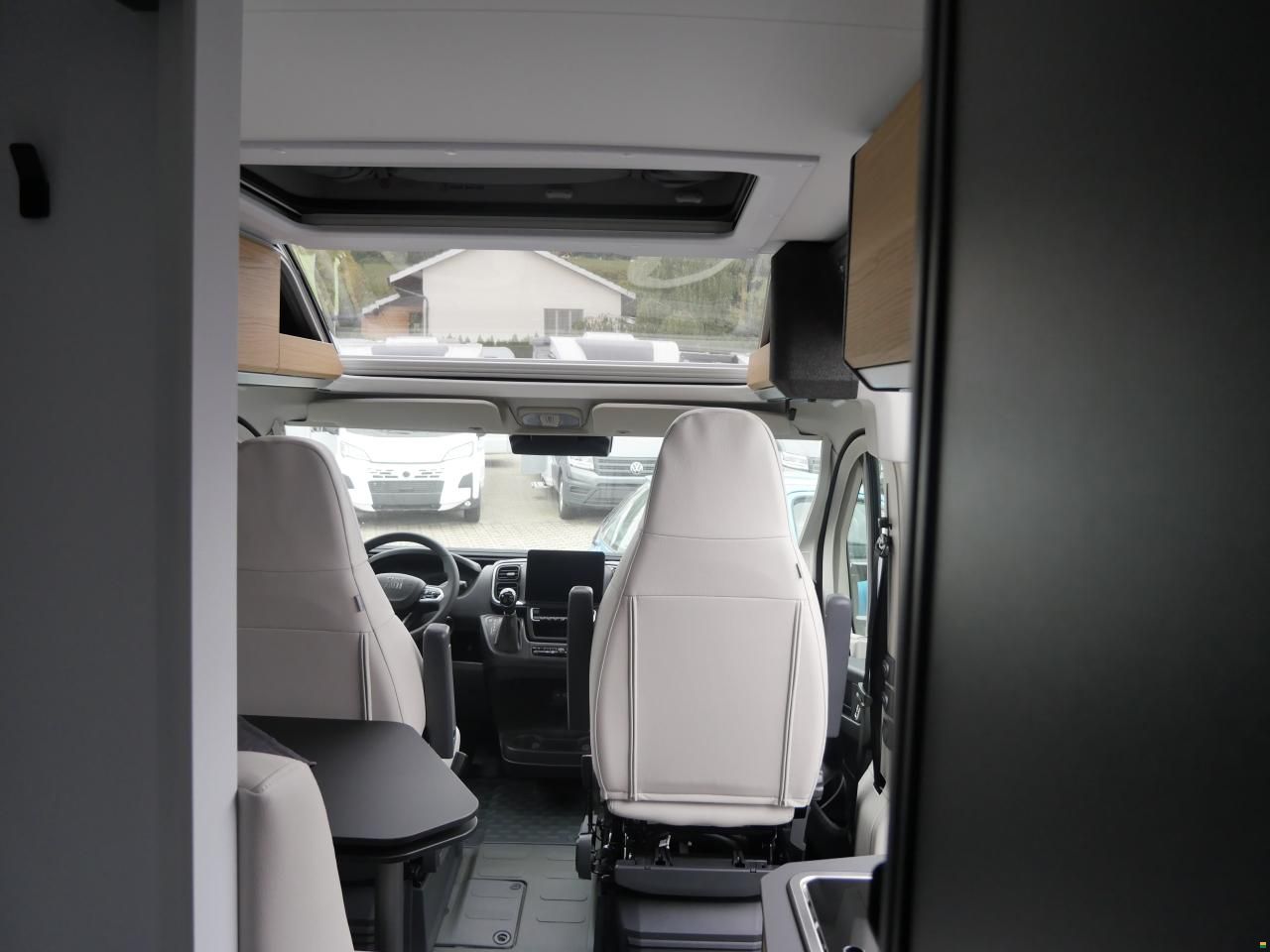 Adria Twin 640 SGX PotTop | 2027