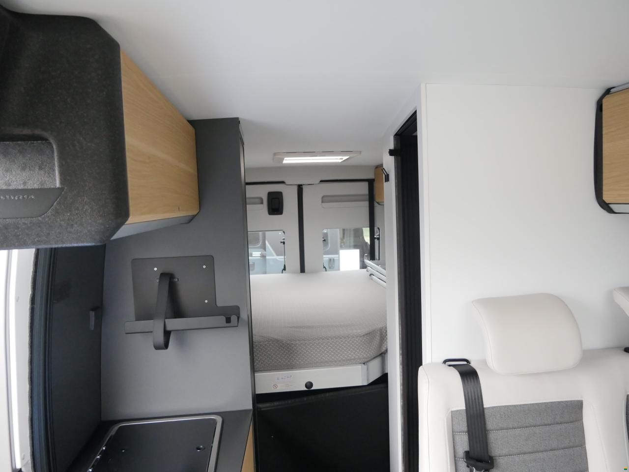 Adria Twin 640 SGX PotTop | 2027