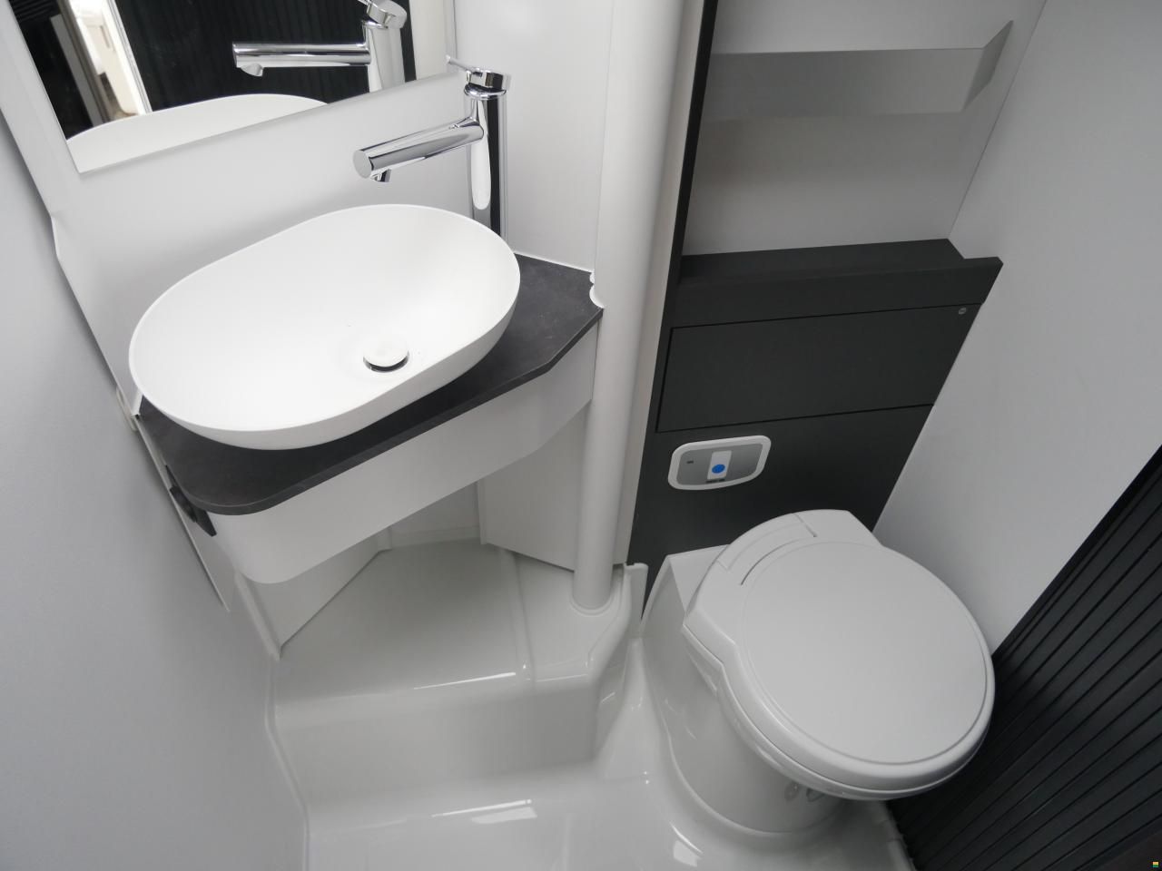 Adria Compact Select SL | 2027