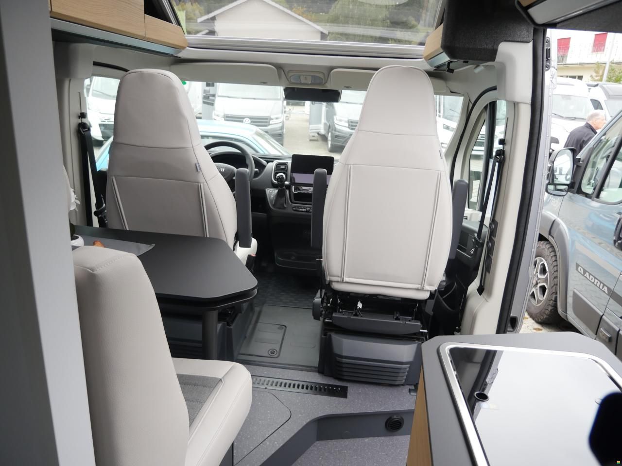 Adria Twin 640 SGX | 2027