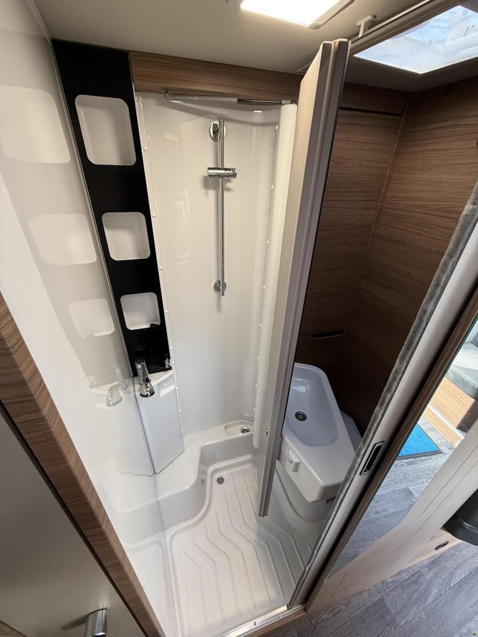 Knaus Van TI 650 MEG