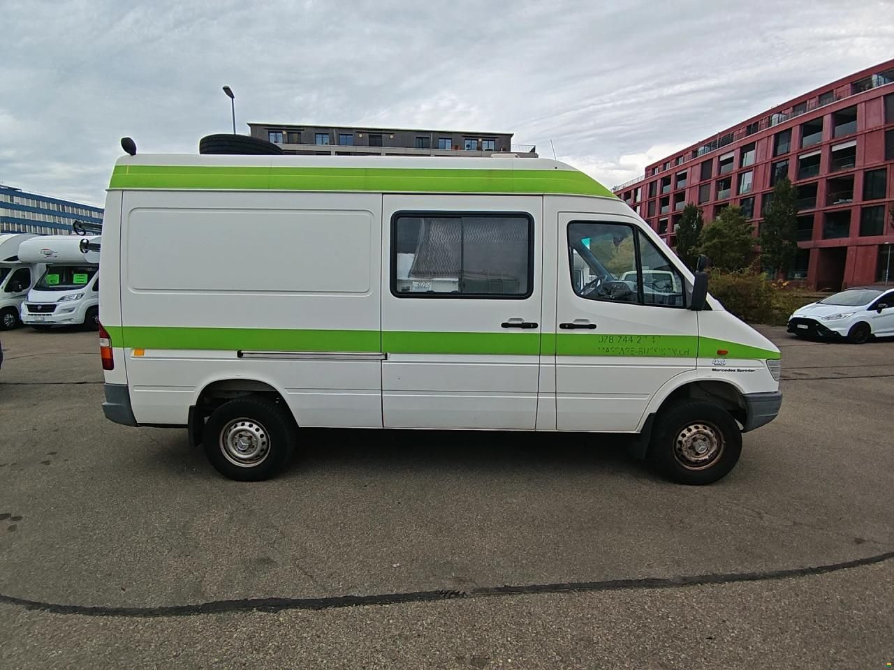 Mercedes Benz 4X4 314 CDI