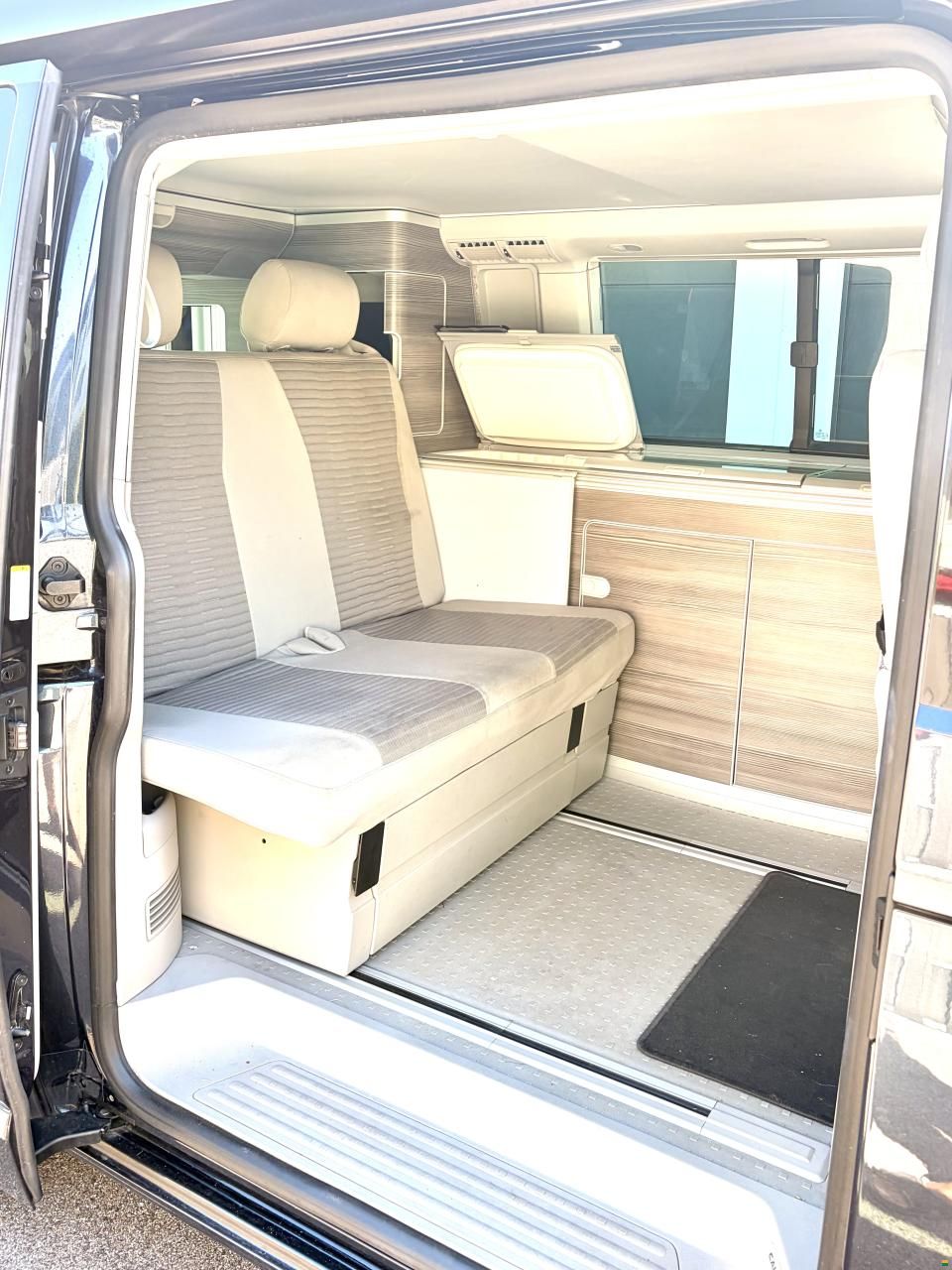 VW Bus T6