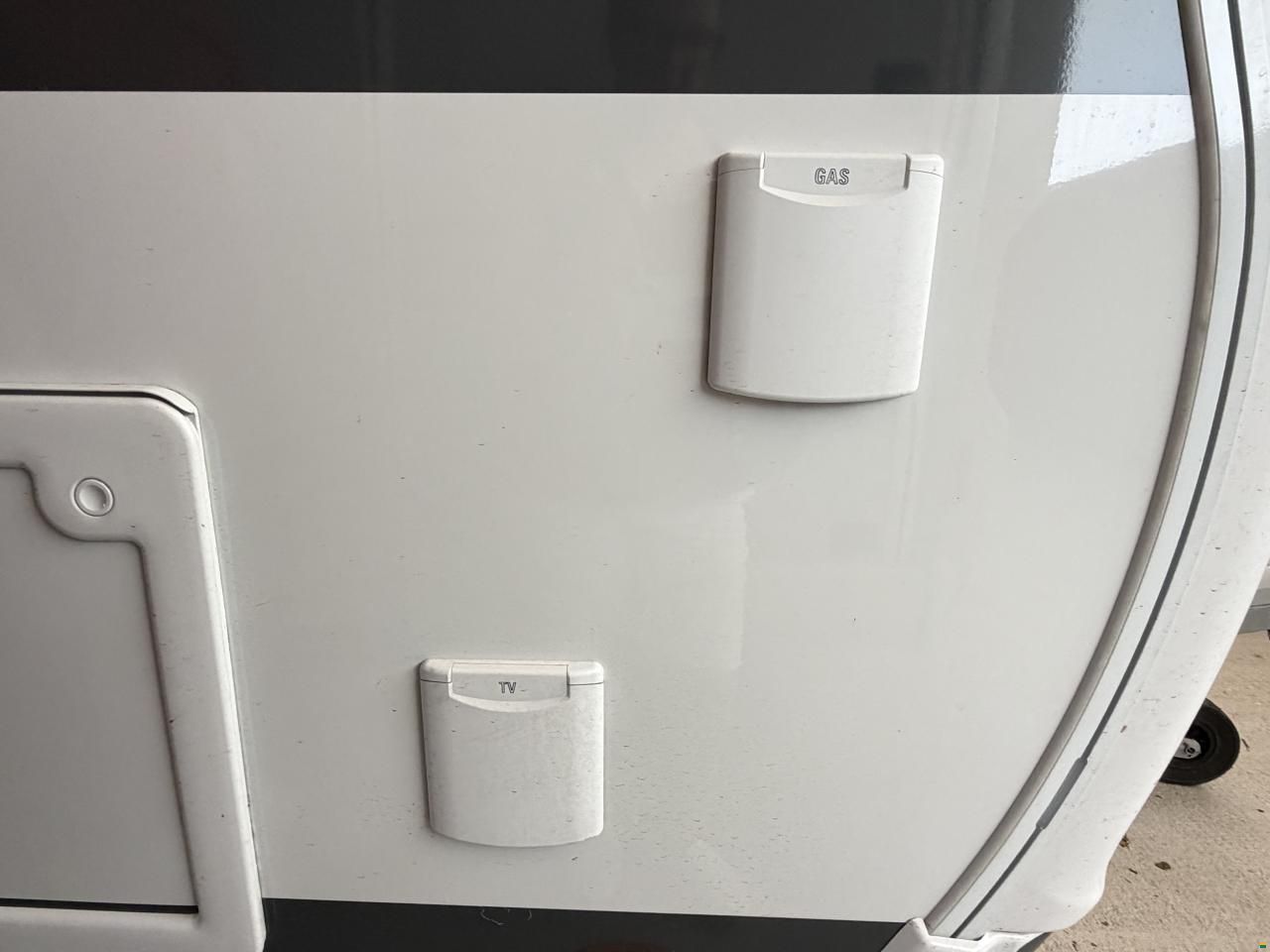 Eriba Nova 530