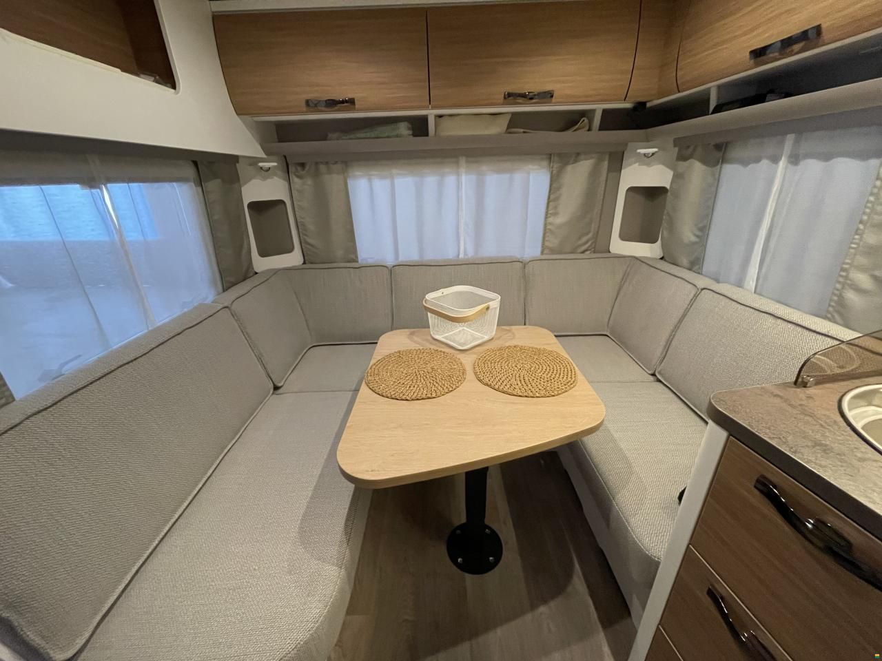 Eriba Nova 530