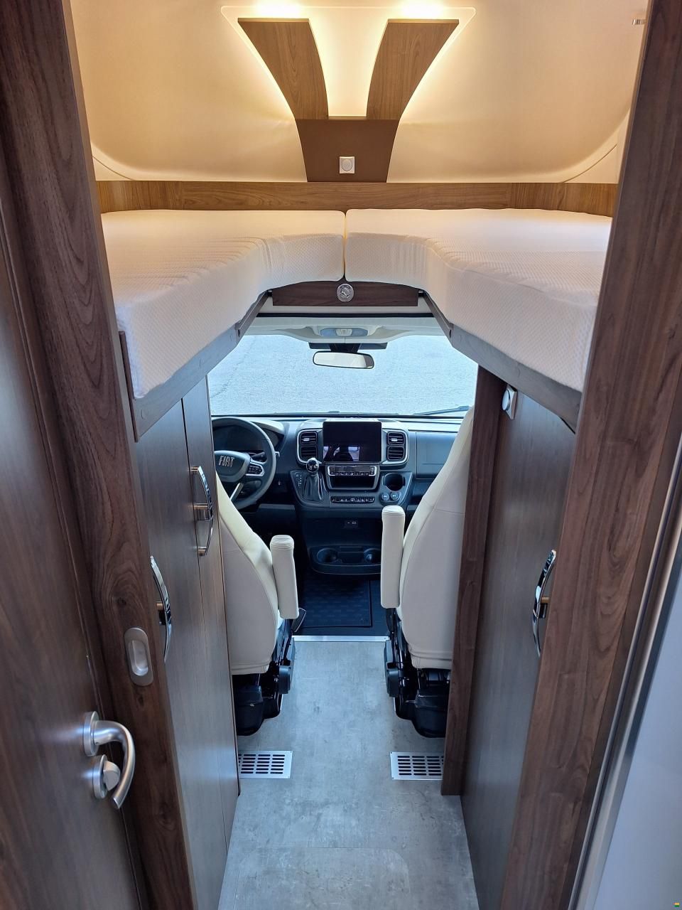 Frankia F-Line Alkoven A 680 Plus 4,5 t
