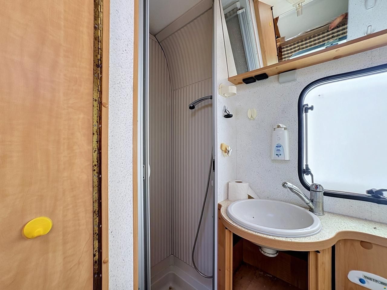 B&uuml;rstner V&eacute;hicule d'habitation