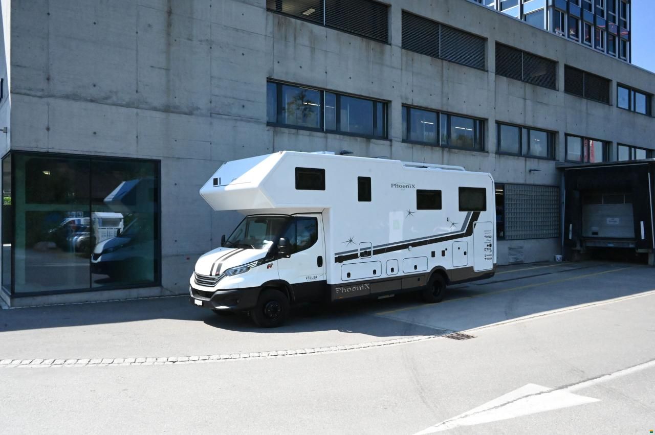 Iveco Phoenix 8000 BMRS LG Maxi-Alkoven