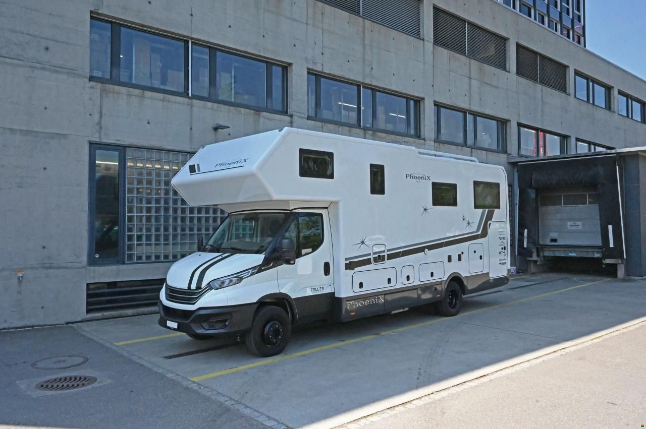 Iveco Phoenix 8000 BMRS LG Maxi-Alkoven