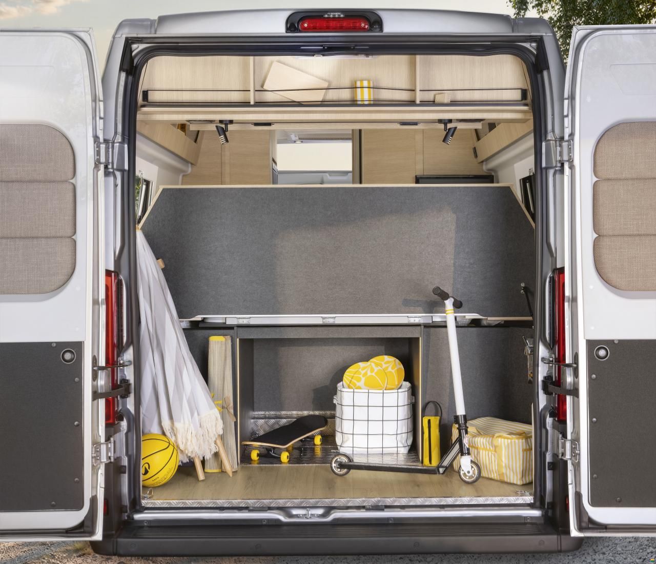 Rapido VAN V64
