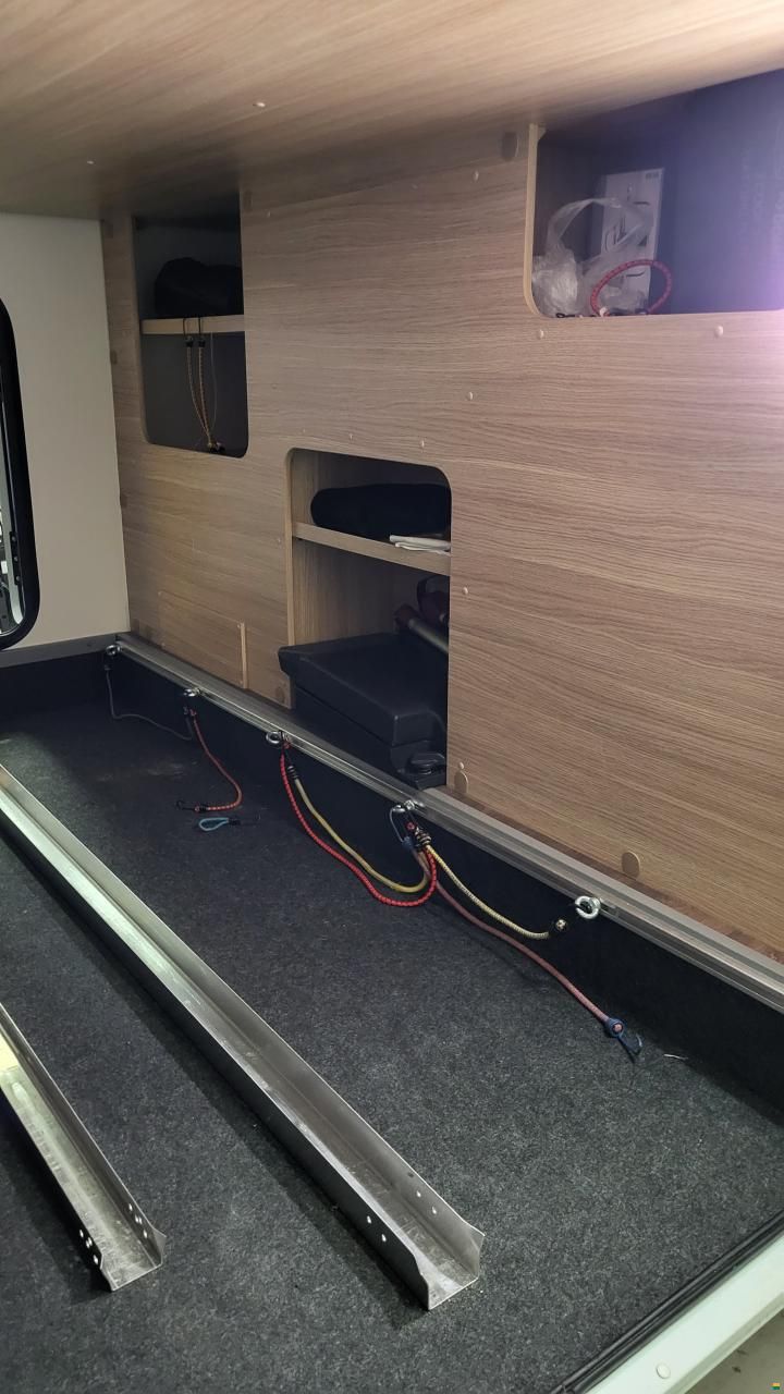 Sunlight I 68 Adventure Edition Automat