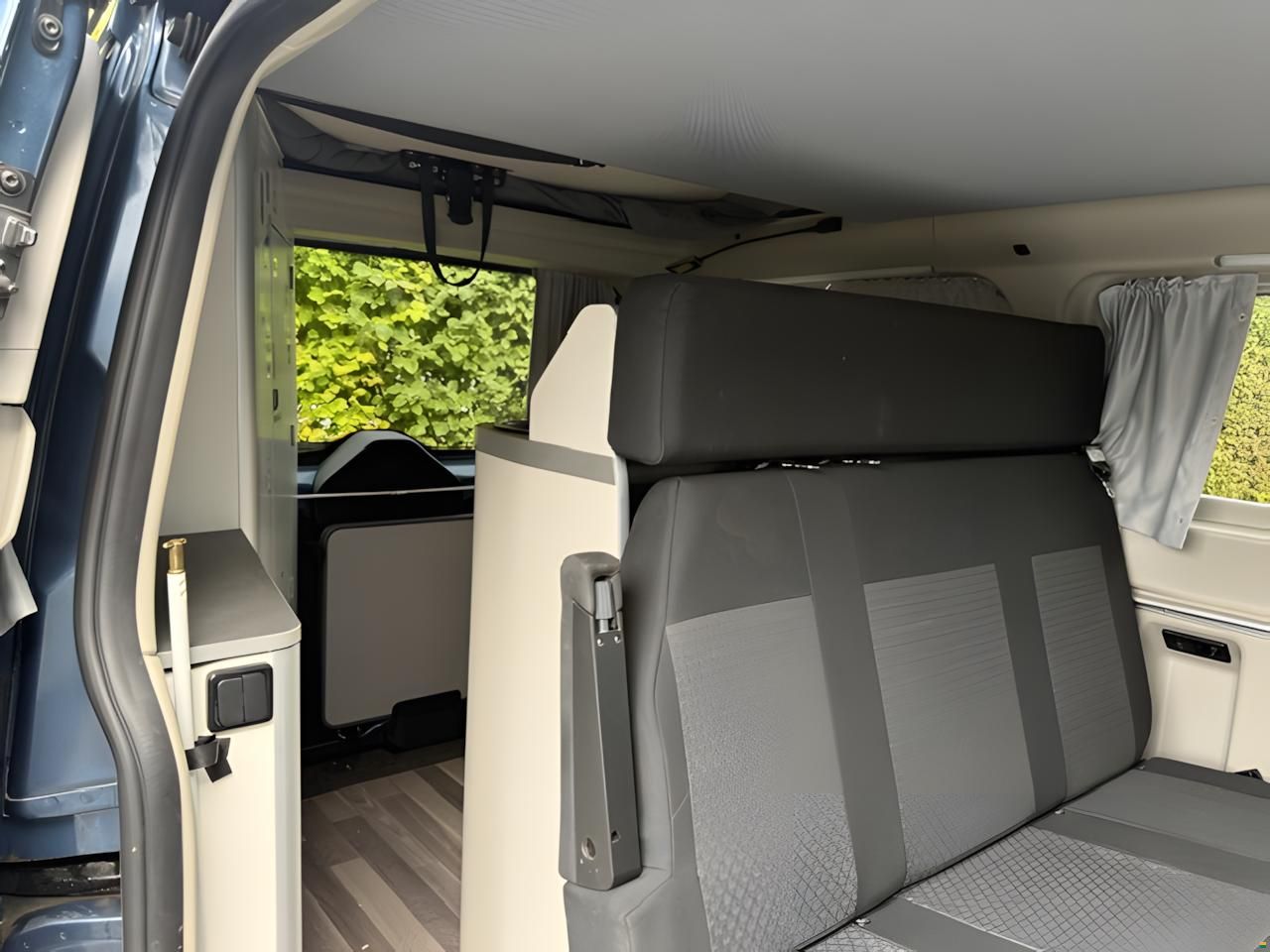 Ford Transit C Nugget 320L1