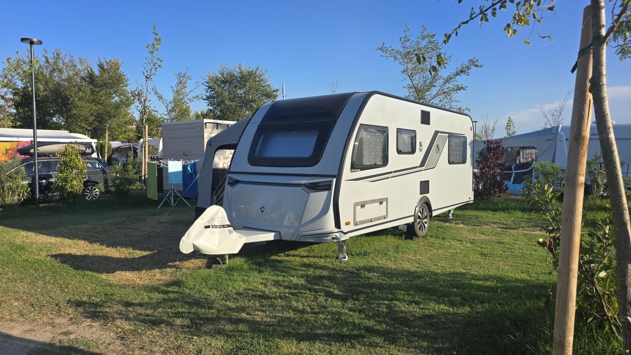Knaus Südwind 540UE Black Selection