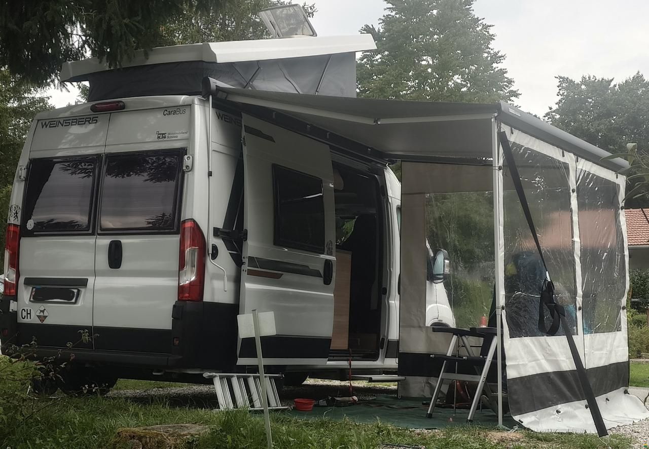 Weinsberg R47 (CaraBus 540 MQ)