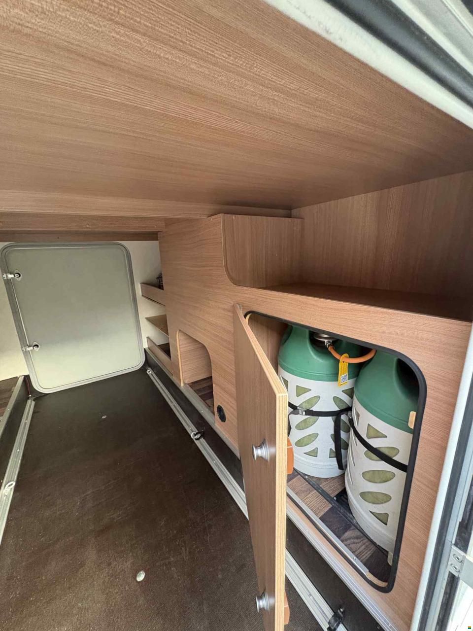 Knaus Sky TI 650 MEG
