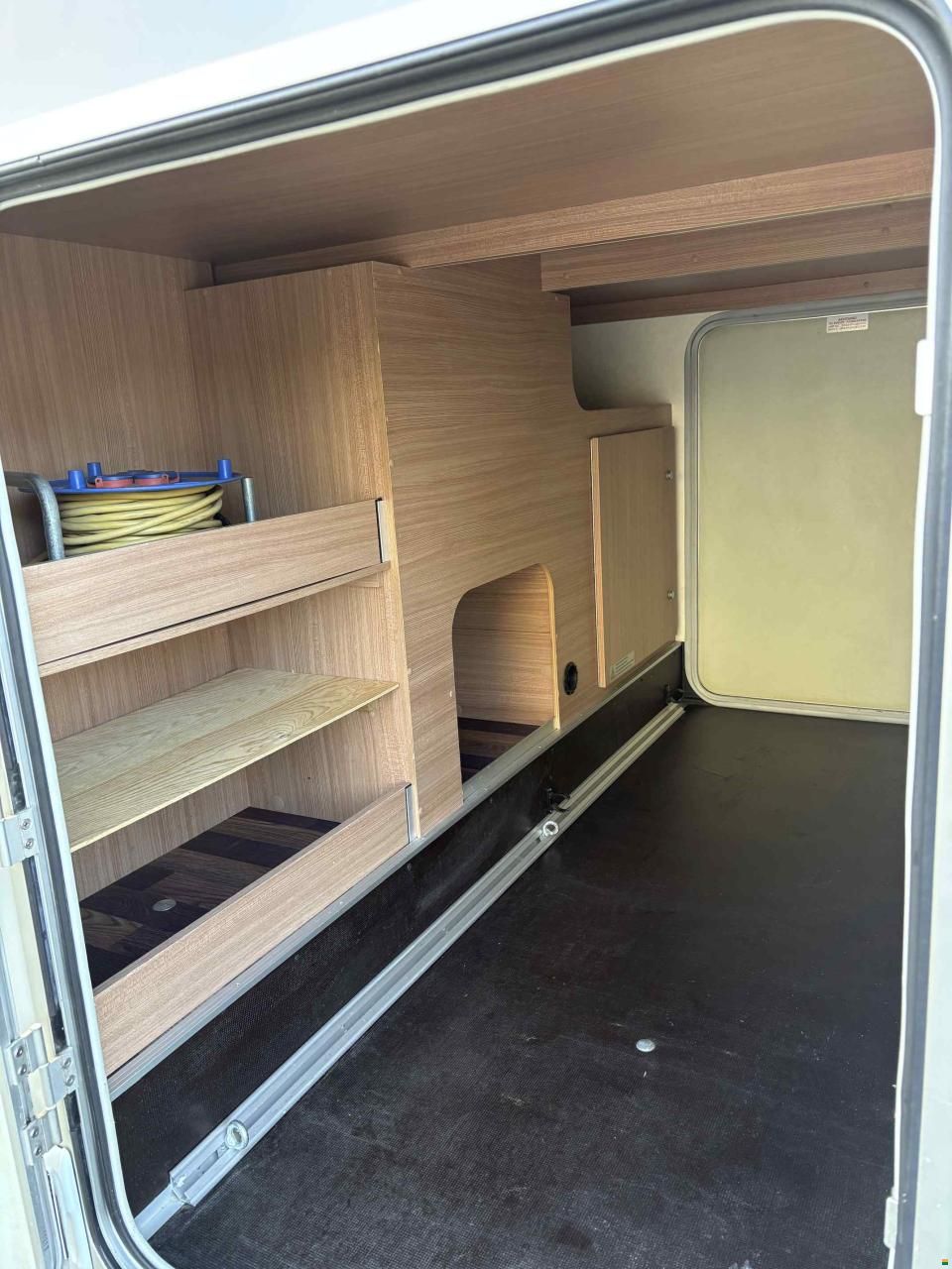 Knaus Sky TI 650 MEG