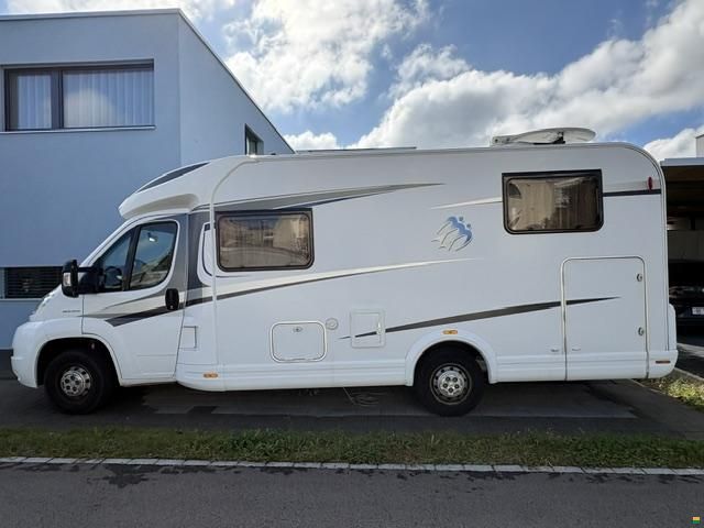 Knaus Sky TI 650 MEG