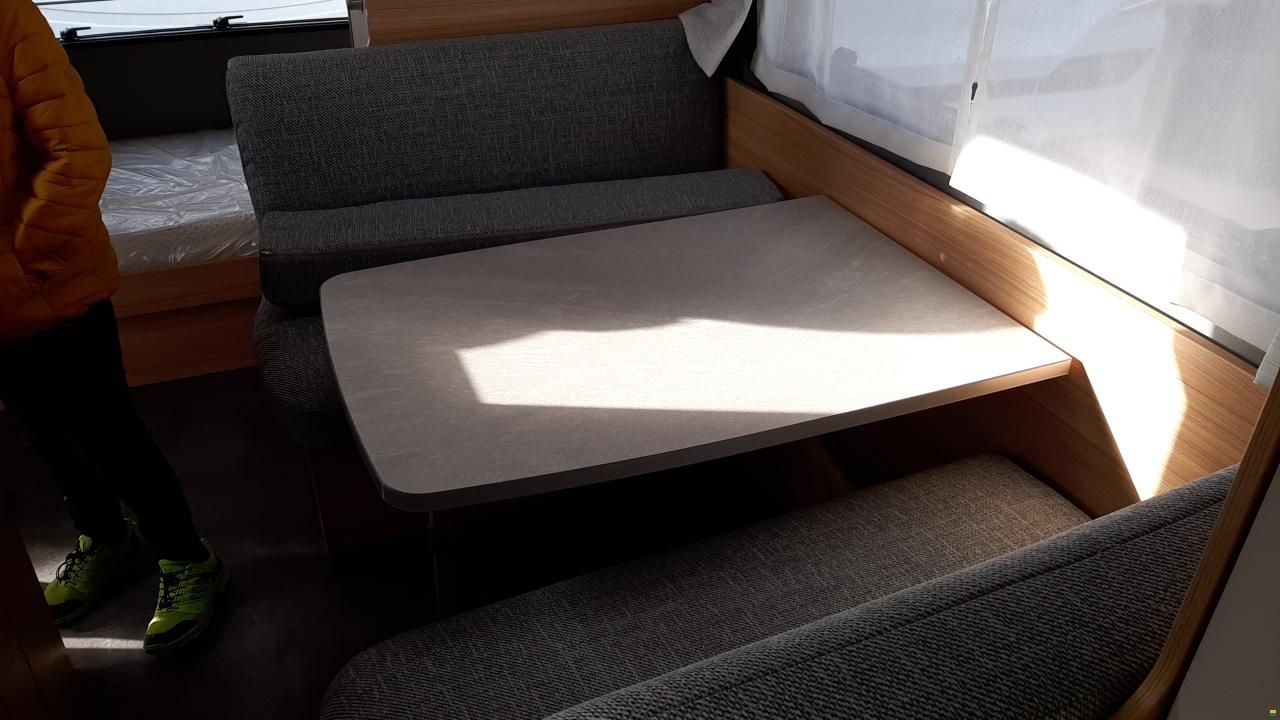 Dethleffs Camper 530 FSK