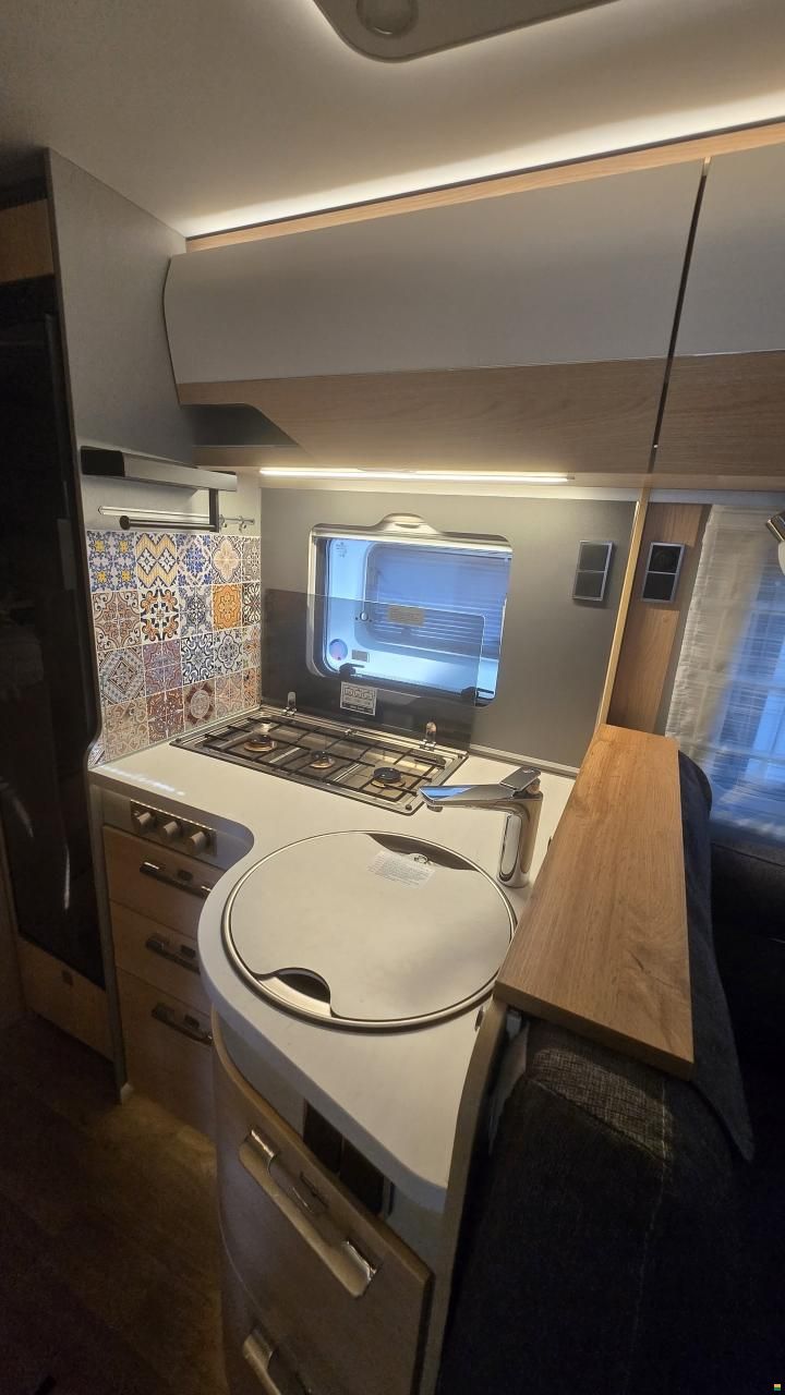 Hymer BMC 600 I white line édition