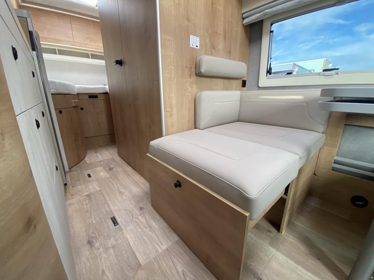 Globe-Traveller Explorer Z Evo