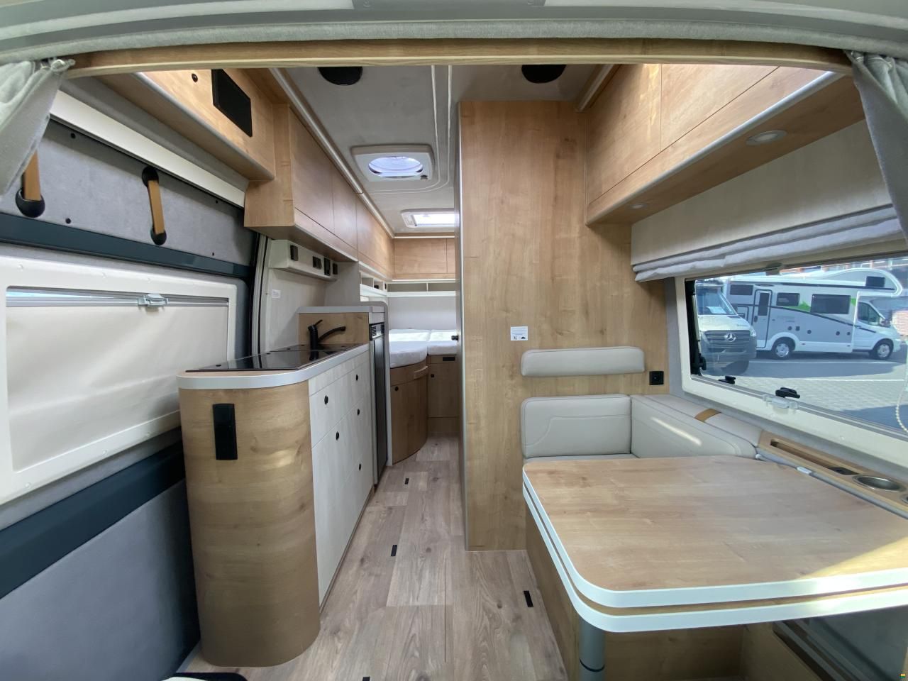 Globe-Traveller Explorer Z Evo