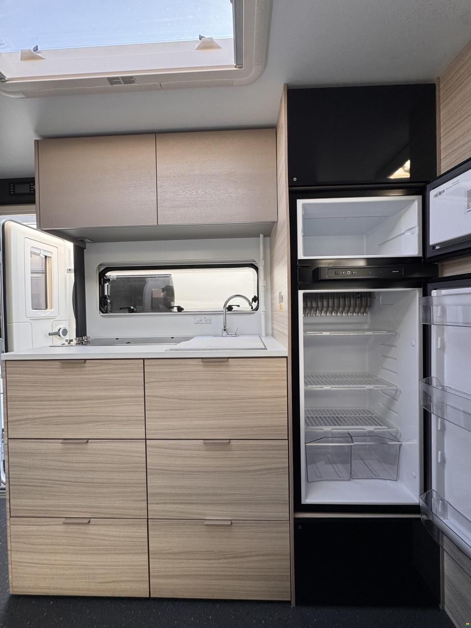 Adria Altea 552 PK Swiss Edition