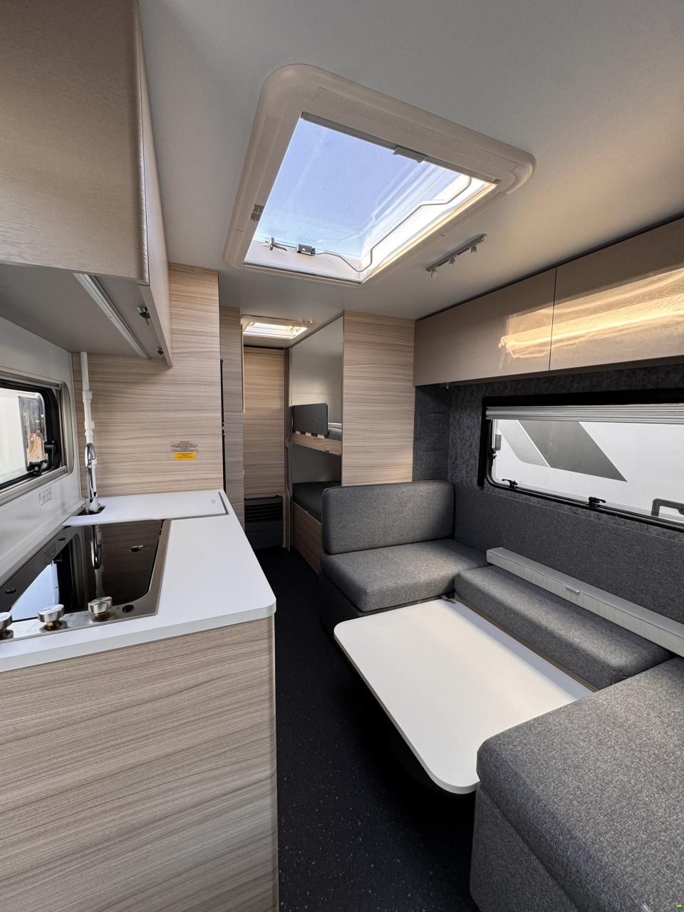Adria Altea 552 PK Swiss Edition