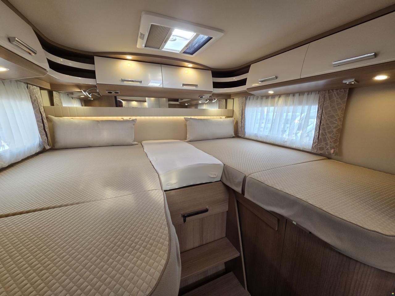 Carthago C-Tourer T143 LE