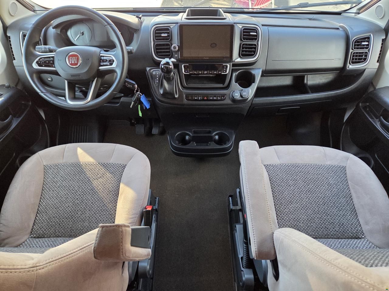 Carthago C-Tourer T143 LE