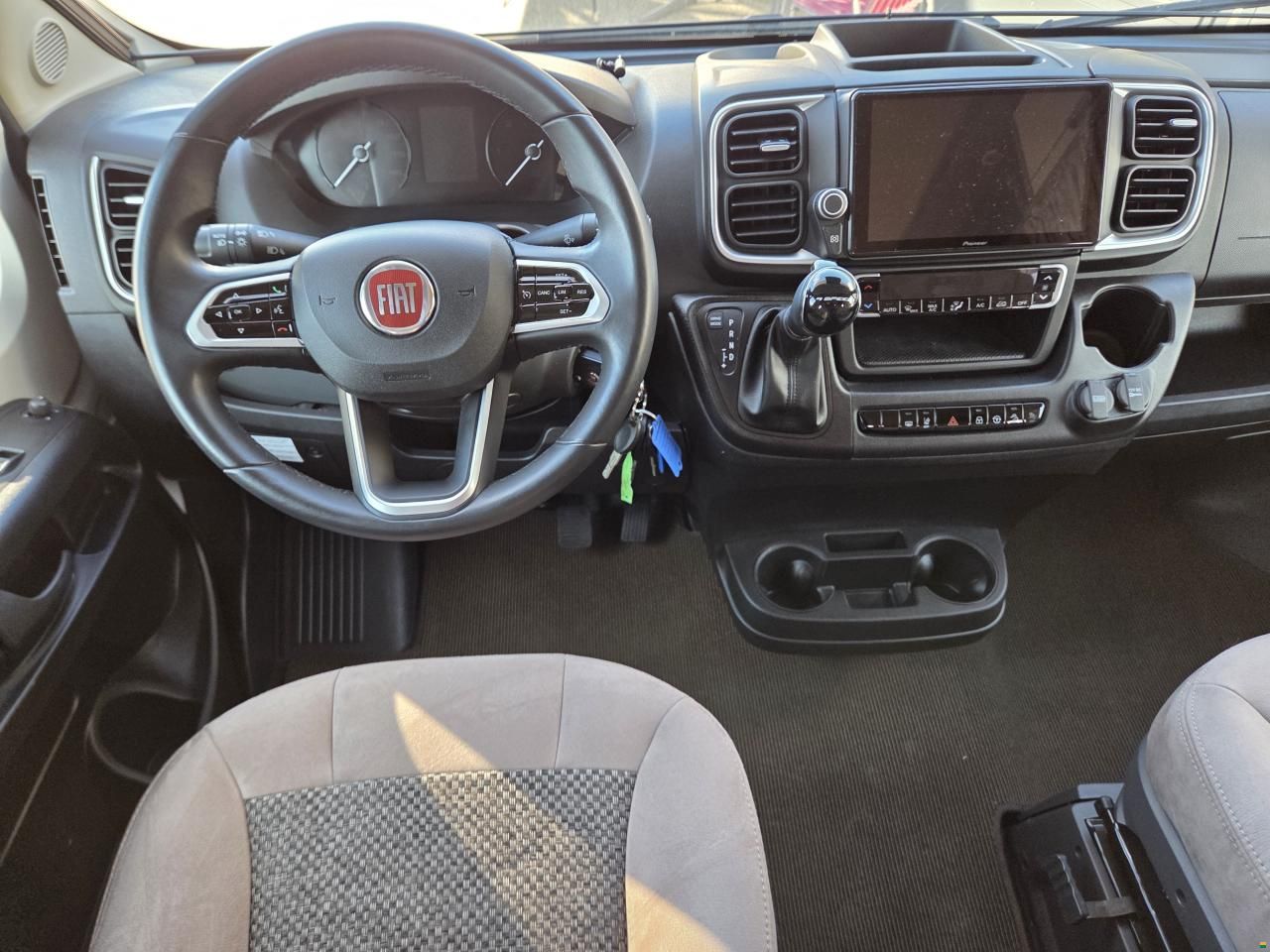 Carthago C-Tourer T143 LE